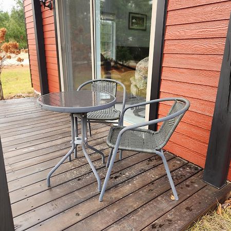 Les Chalets Double K # 3 Saint-Alexis-des-Monts Luaran gambar